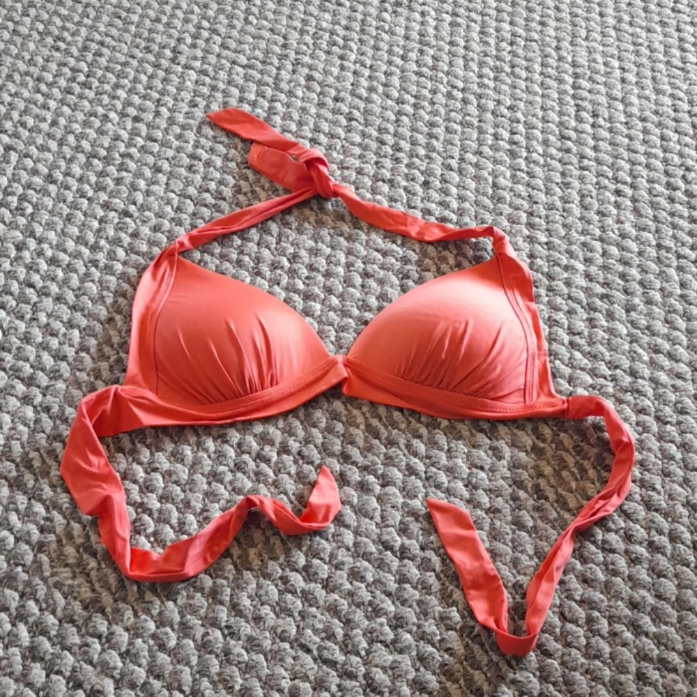 Mossimo bikini top size L